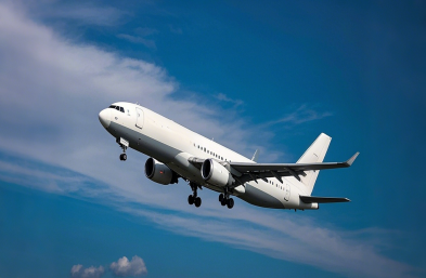 國際航空空運的雙面：速度與成本的較量